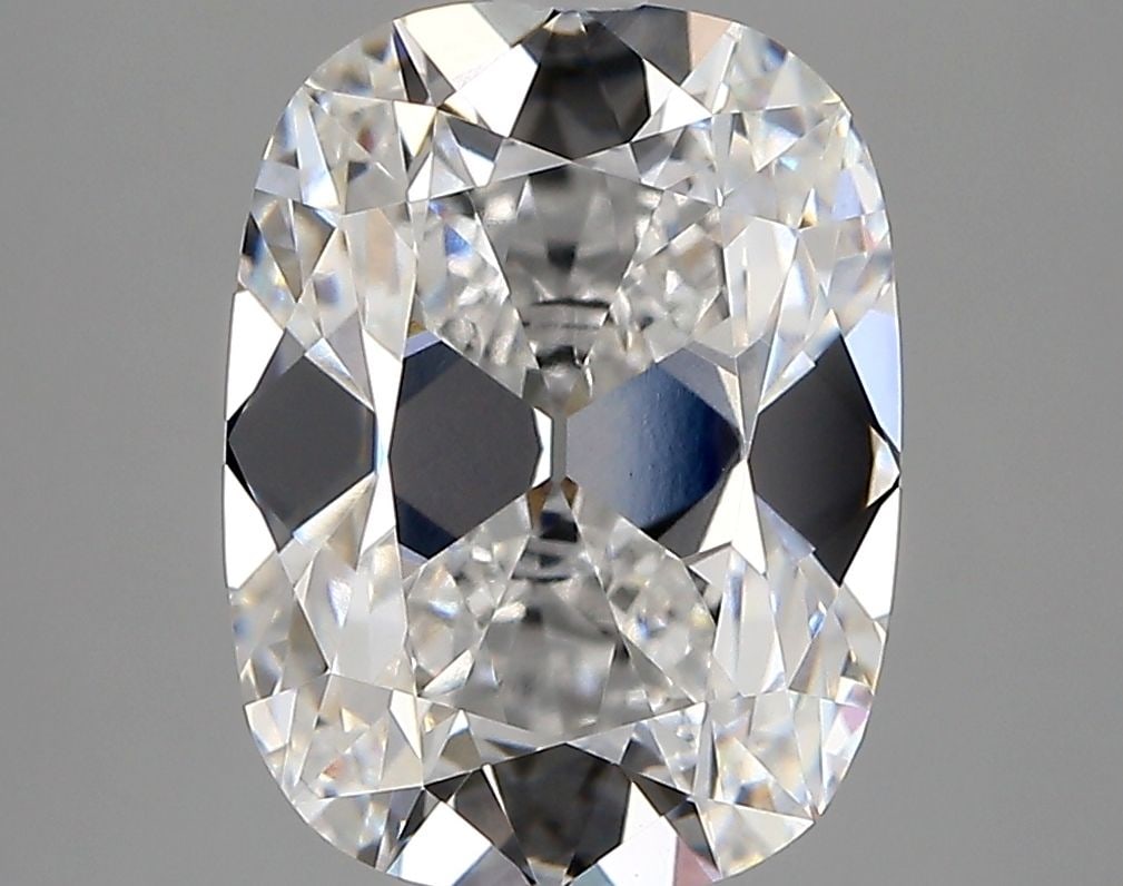 Loose Diamond - CUSHION MODIFIED 4.04ct D VVS2: Loose Diamond - CUSHION MODIFIED 4.04ct D VVS2 Source: This is a real non-mined Diamond that has been grown in a lab Shape: CUSHION MODIFIED Carats: 4.04 Color: D Clarity: VVS2 Certification: IGI Vide