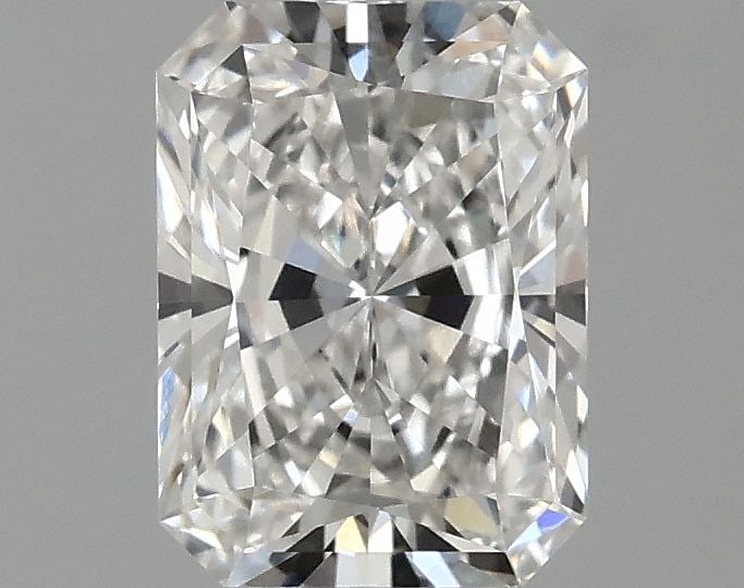 Loose Diamond - RADIANT 0.98ct E VVS2: Loose Diamond - RADIANT 0.98ct E VVS2 Source: This is a real non-mined Diamond that has been grown in a lab Shape: RADIANT Carats: 0.98 Color: E Clarity: VVS2 Certification: IGI Video:
