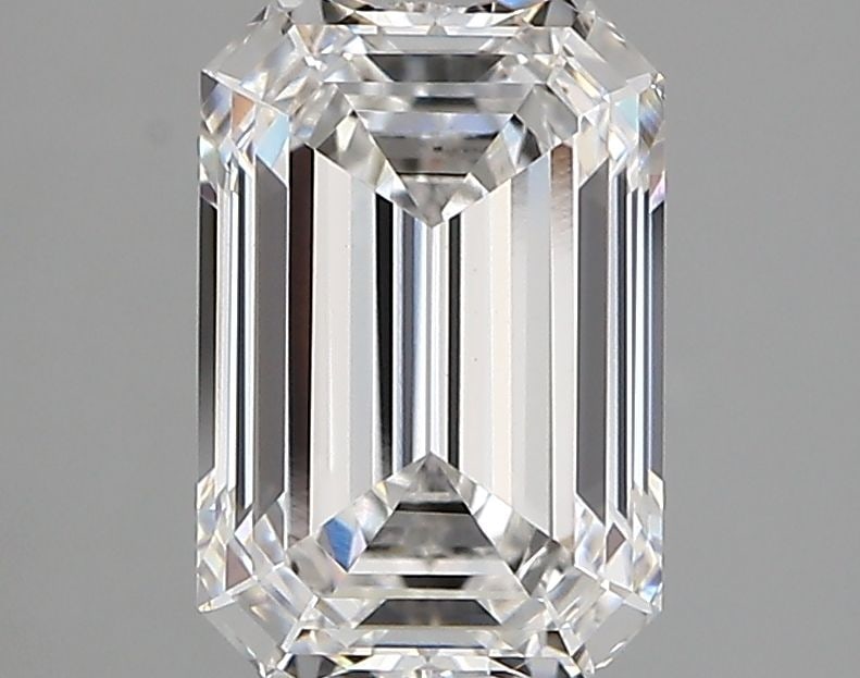 Loose Diamond - EMERALD 2.15ct D VVS2: Loose Diamond - EMERALD 2.15ct D VVS2 Source: This is a real non-mined Diamond that has been grown in a lab Shape: EMERALD Carats: 2.15 Color: D Clarity: VVS2 Certification: IGI Video:
