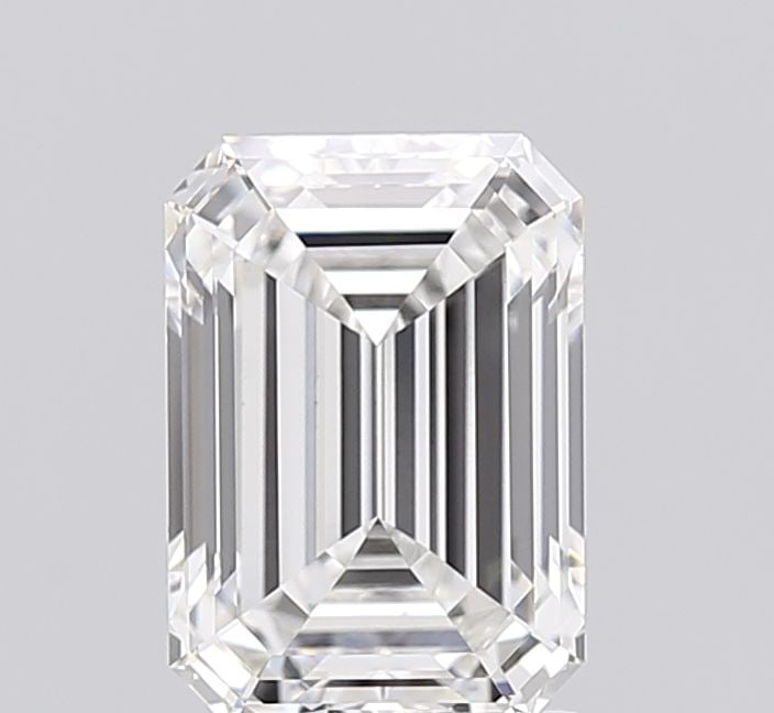 Loose Diamond - EMERALD 2.56ct E VVS2: Loose Diamond - EMERALD 2.56ct E VVS2 Source: This is a real non-mined Diamond that has been grown in a lab Shape: EMERALD Carats: 2.56 Color: E Clarity: VVS2 Certification: IGI Video: