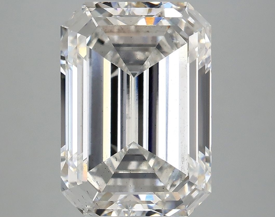 Loose Diamond - EMERALD 6.03ct F SI1: Loose Diamond - EMERALD 6.03ct F SI1 Source: This is a real non-mined Diamond that has been grown in a lab Shape: EMERALD Carats: 6.03 Color: F Clarity: SI1 Certification: IGI Video: