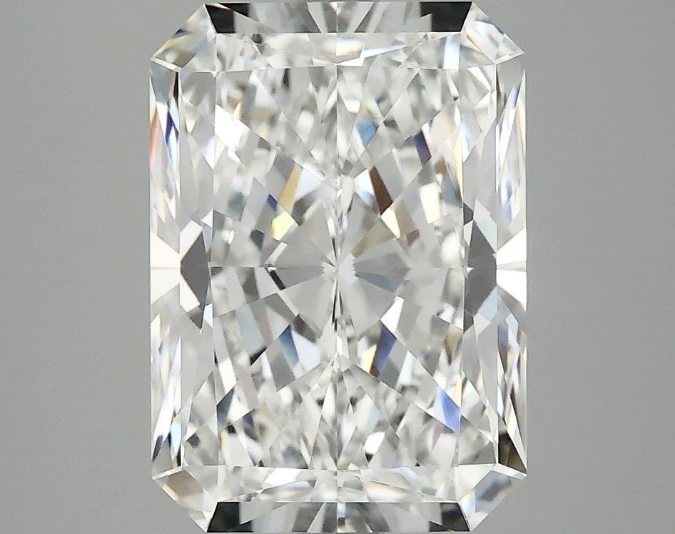 Loose Diamond - RADIANT 4.0ct E VVS2: Loose Diamond - RADIANT 4.0ct E VVS2 Source: This is a real non-mined Diamond that has been grown in a lab Shape: RADIANT Carats: 4.0 Color: E Clarity: VVS2 Certification: IGI Video: Video Link The
