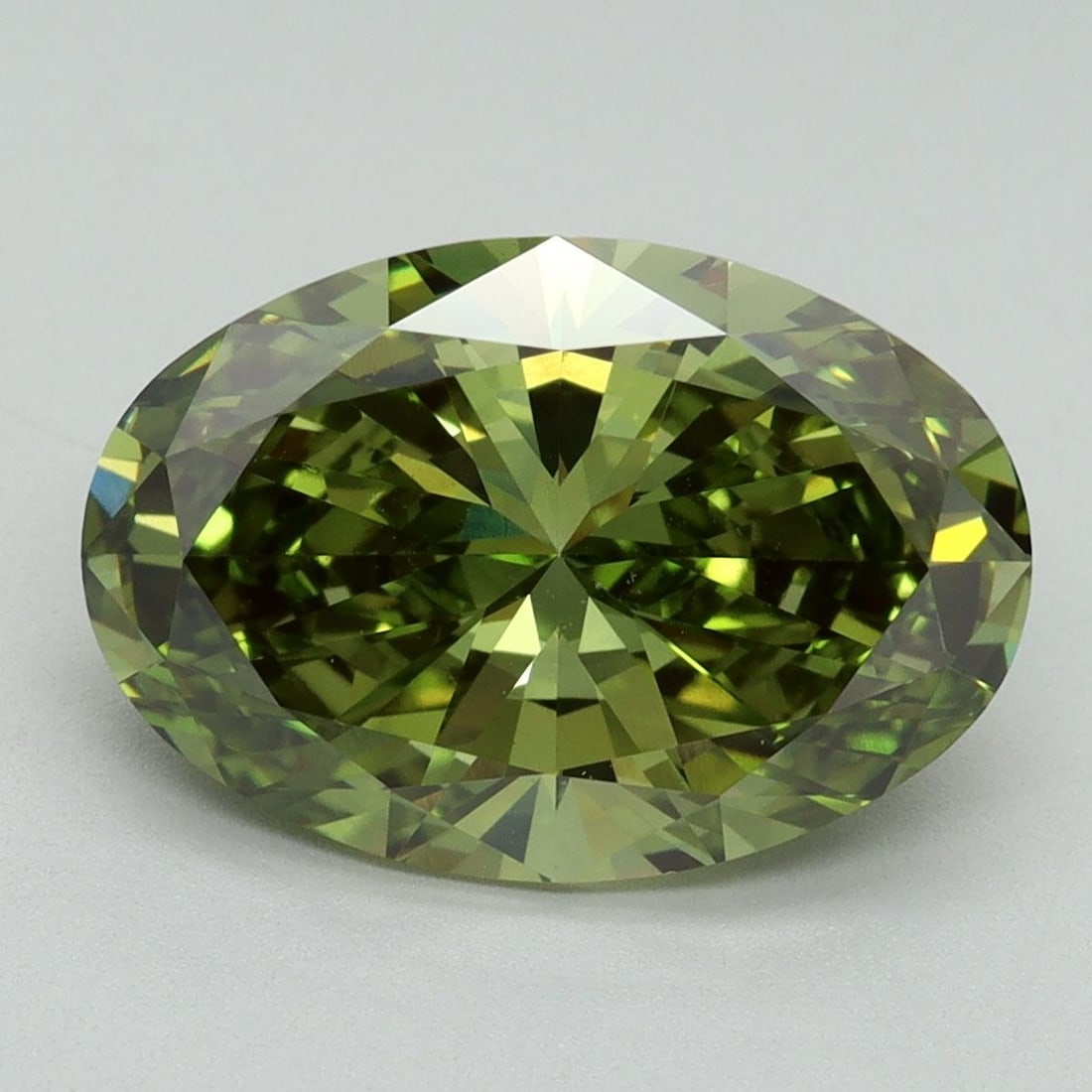 Loose Diamond - OVAL 4.01ct Fancy Vivid Green VS1: Loose Diamond - OVAL 4.01ct Fancy Vivid Green VS1 Source: This is a real non-mined Diamond that has been grown in a lab Shape: OVAL Carats: 4.01 Color: Fancy Vivid Green Certification: IGI Video: