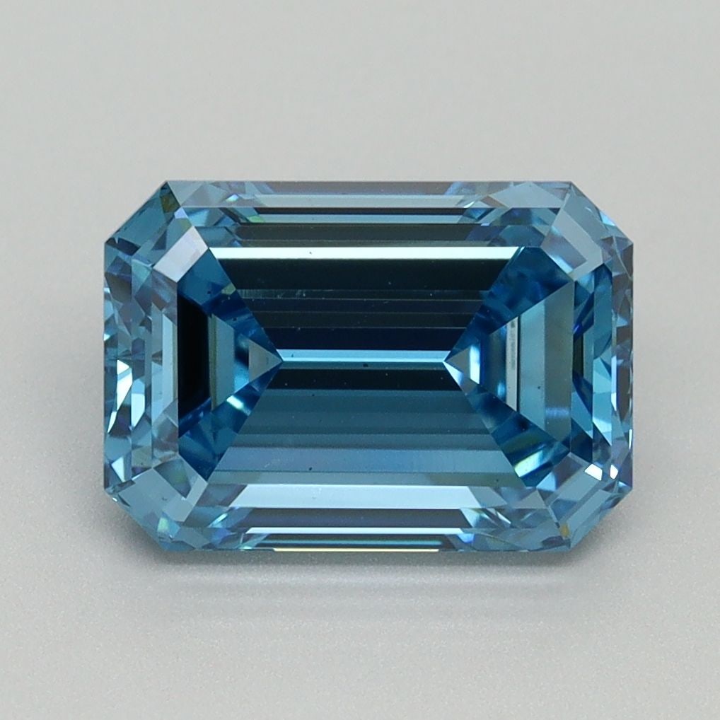 Loose Diamond - EMERALD 3.17ct Fancy Vivid Blue VS2: Loose Diamond - EMERALD 3.17ct Fancy Vivid Blue VS2 Source: This is a real non-mined Diamond that has been grown in a lab Shape: EMERALD Carats: 3.17 Color: Fancy Vivid Blue Certification: IGI Video: