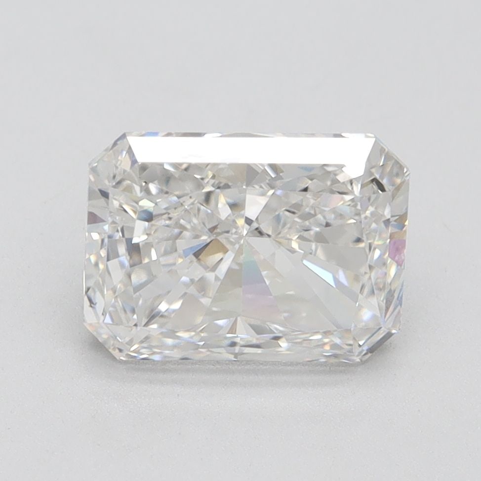 Loose Diamond - RADIANT 2.51ct G VS1: Loose Diamond - RADIANT 2.51ct G VS1 Source: This is a real non-mined Diamond that has been grown in a lab Shape: RADIANT Carats: 2.51 Color: G Clarity: VS1 Certification: IGI Video: Video Link The