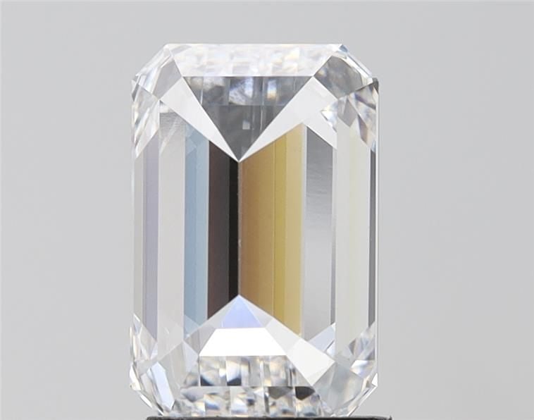 Loose Diamond - EMERALD 3.03ct E VS1: Loose Diamond - EMERALD 3.03ct E VS1 Source: This is a real non-mined Diamond that has been grown in a lab Shape: EMERALD Carats: 3.03 Color: E Clarity: VS1 Certification: GIA Video: