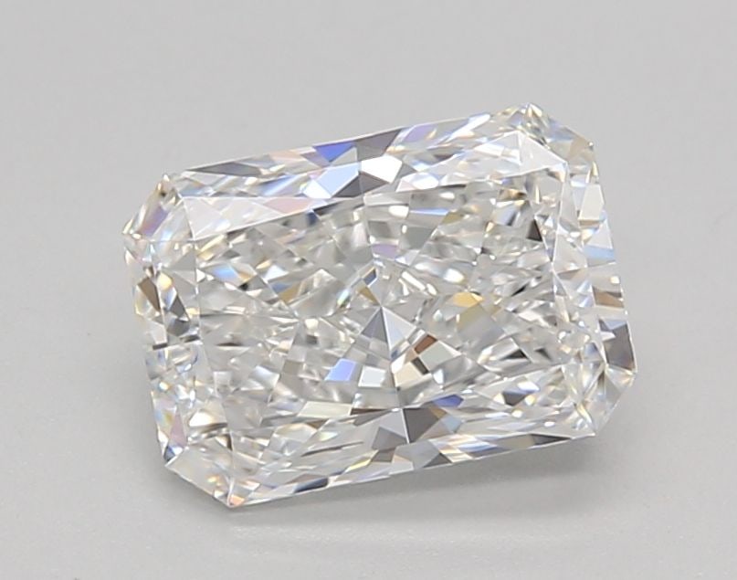 Loose Diamond - RADIANT 1.51ct E VVS2: Loose Diamond - RADIANT 1.51ct E VVS2 Source: This is a real non-mined Diamond that has been grown in a lab Shape: RADIANT Carats: 1.51 Color: E Clarity: VVS2 Certification: GIA Video: