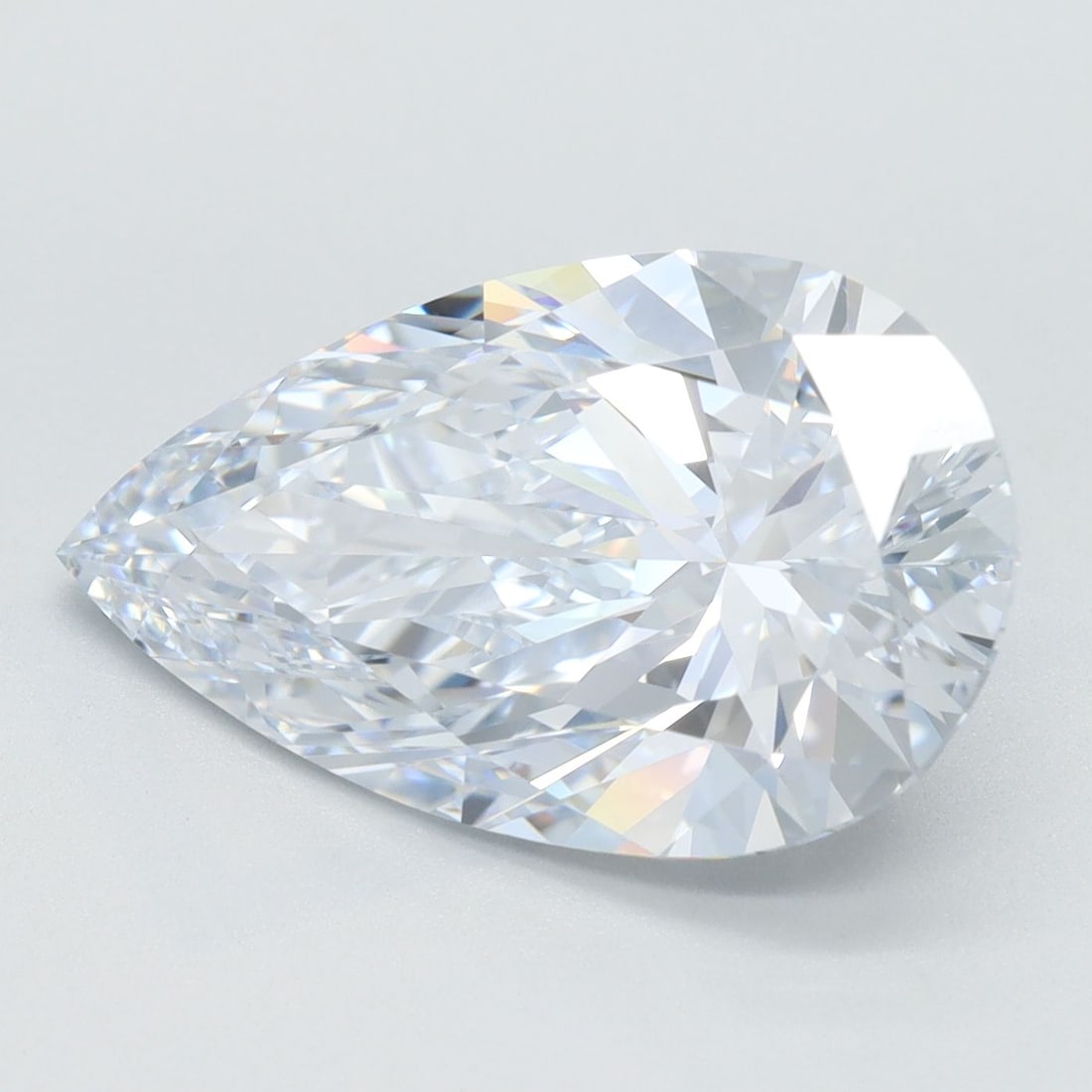 Loose Diamond - PEAR 4.84ct H VVS2: Loose Diamond - PEAR 4.84ct H VVS2 Source: This is a real non-mined Diamond that has been grown in a lab Shape: PEAR Carats: 4.84 Color: H Clarity: VVS2 Certification: IGI Video: