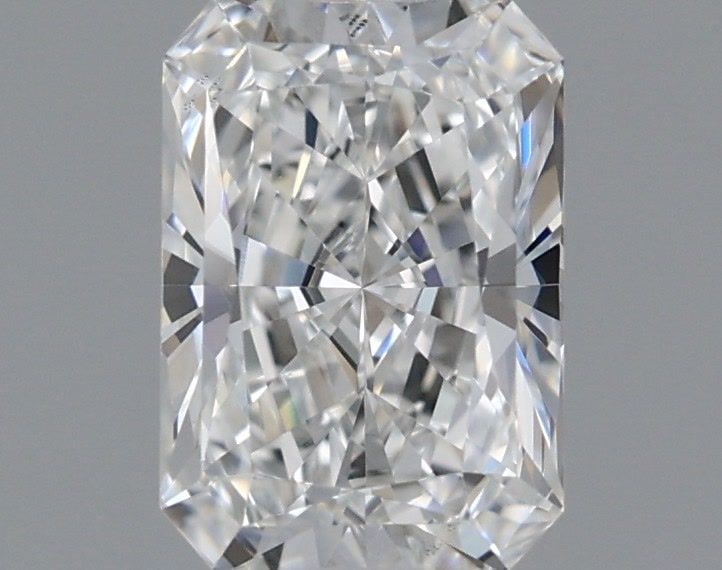 Loose Diamond - RADIANT 1.02ct E VS2: Loose Diamond - RADIANT 1.02ct E VS2 Source: This is a real non-mined Diamond that has been grown in a lab Shape: RADIANT Carats: 1.02 Color: E Clarity: VS2 Certification: IGI Video: