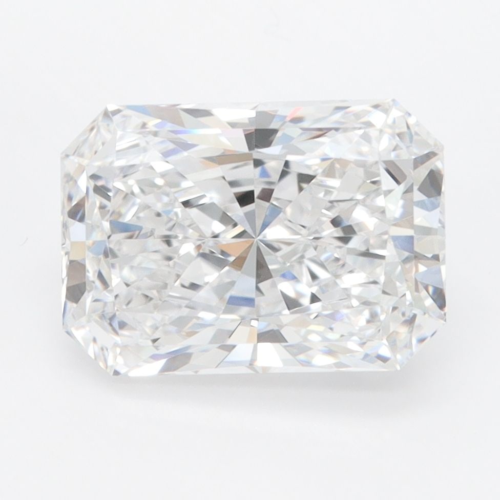 Loose Diamond - RADIANT 3.04ct D VVS1: Loose Diamond - RADIANT 3.04ct D VVS1 Source: This is a real non-mined Diamond that has been grown in a lab Shape: RADIANT Carats: 3.04 Color: D Clarity: VVS1 Certification: IGI Video: