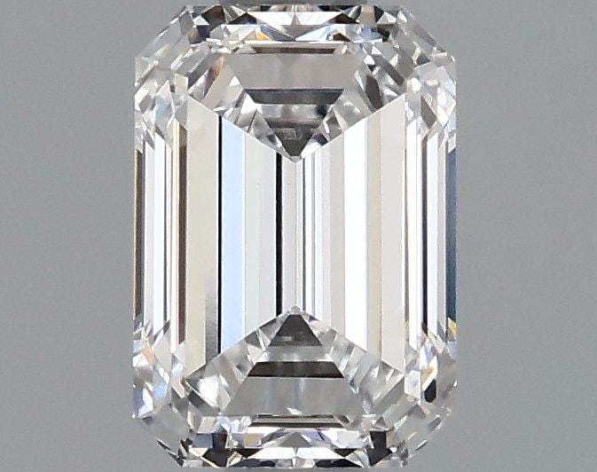 Loose Diamond - EMERALD 0.98ct D VVS2: Loose Diamond - EMERALD 0.98ct D VVS2 Source: This is a real non-mined Diamond that has been grown in a lab Shape: EMERALD Carats: 0.98 Color: D Clarity: VVS2 Certification: IGI Video: