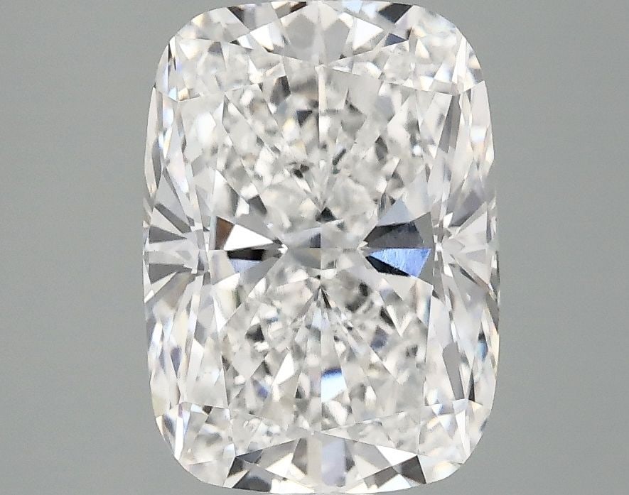 Loose Diamond - CUSHION MODIFIED 3.01ct E VS1: Loose Diamond - CUSHION MODIFIED 3.01ct E VS1 Source: This is a real non-mined Diamond that has been grown in a lab Shape: CUSHION MODIFIED Carats: 3.01 Color: E Clarity: VS1 Certification: IGI Video: