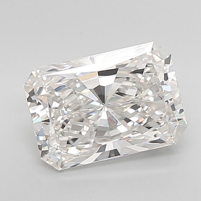 Loose Diamond - RADIANT 3.56ct G VVS2: Loose Diamond - RADIANT 3.56ct G VVS2 Source: This is a real non-mined Diamond that has been grown in a lab Shape: RADIANT Carats: 3.56 Color: G Clarity: VVS2 Certification: IGI Video: