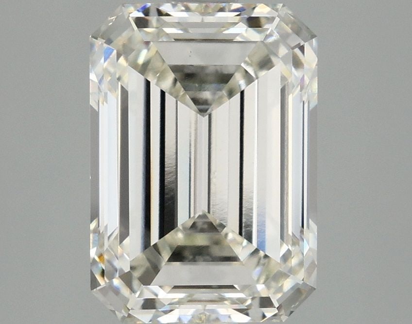 Loose Diamond - EMERALD 3.01ct H VS2: Loose Diamond - EMERALD 3.01ct H VS2 Source: This is a real non-mined Diamond that has been grown in a lab Shape: EMERALD Carats: 3.01 Color: H Clarity: VS2 Certification: IGI Video: