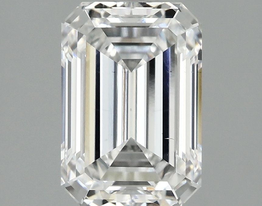 Loose Diamond - EMERALD 1.93ct E VS2: Loose Diamond - EMERALD 1.93ct E VS2 Source: This is a real non-mined Diamond that has been grown in a lab Shape: EMERALD Carats: 1.93 Color: E Clarity: VS2 Certification: IGI Video: Video Link The