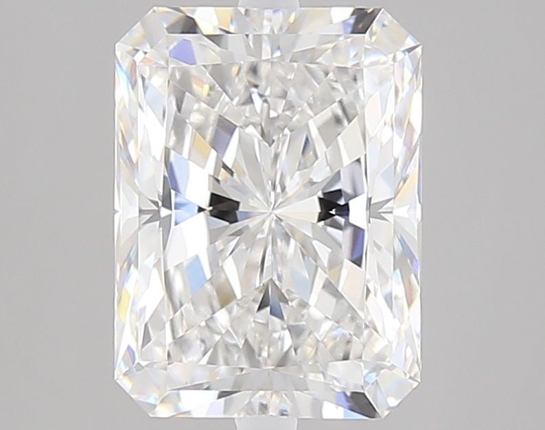 Loose Diamond - RADIANT 4.03ct F VVS2: Loose Diamond - RADIANT 4.03ct F VVS2 Source: This is a real non-mined Diamond that has been grown in a lab Shape: RADIANT Carats: 4.03 Color: F Clarity: VVS2 Certification: IGI Video: Video Link The