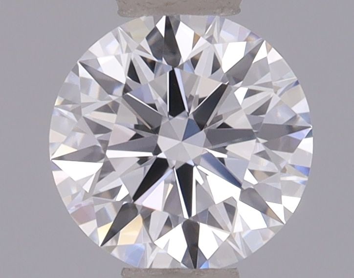 Ideal Loose Diamond - ROUND 0.5ct D VVS2: Ideal Loose Diamond - ROUND 0.5ct D VVS2 Source: This is a real non-mined Diamond that has been grown in a lab Shape: ROUND Carats: 0.5 Color: D Clarity: VVS2 Certification: IGI Video: