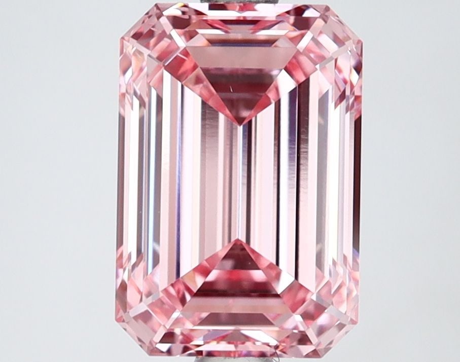 Loose Diamond - EMERALD 2.68ct Fancy Intense Pink VS2: Loose Diamond - EMERALD 2.68ct Fancy Intense Pink VS2 Source: This is a real non-mined Diamond that has been grown in a lab Shape: EMERALD Carats: 2.68 Color: Fancy Intense Pink Certification: IGI Vid