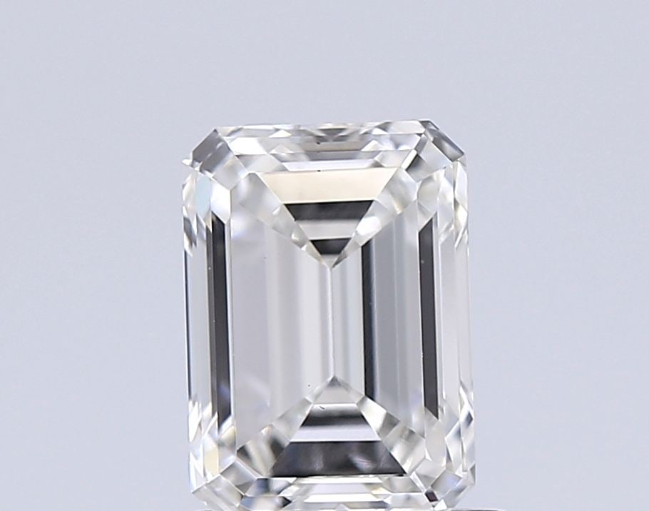 Loose Diamond - EMERALD 1.36ct F VS2: Loose Diamond - EMERALD 1.36ct F VS2 Source: This is a real non-mined Diamond that has been grown in a lab Shape: EMERALD Carats: 1.36 Color: F Clarity: VS2 Certification: IGI Video: