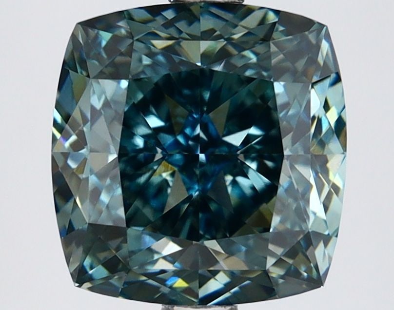Loose Diamond - CUSHION MODIFIED 3.6ct Fancy Vivid Green VVS2: Loose Diamond - CUSHION MODIFIED 3.6ct Fancy Vivid Green VVS2 Source: This is a real non-mined Diamond that has been grown in a lab Shape: CUSHION MODIFIED Carats: 3.6 Color: Fancy Vivid Green Certifi