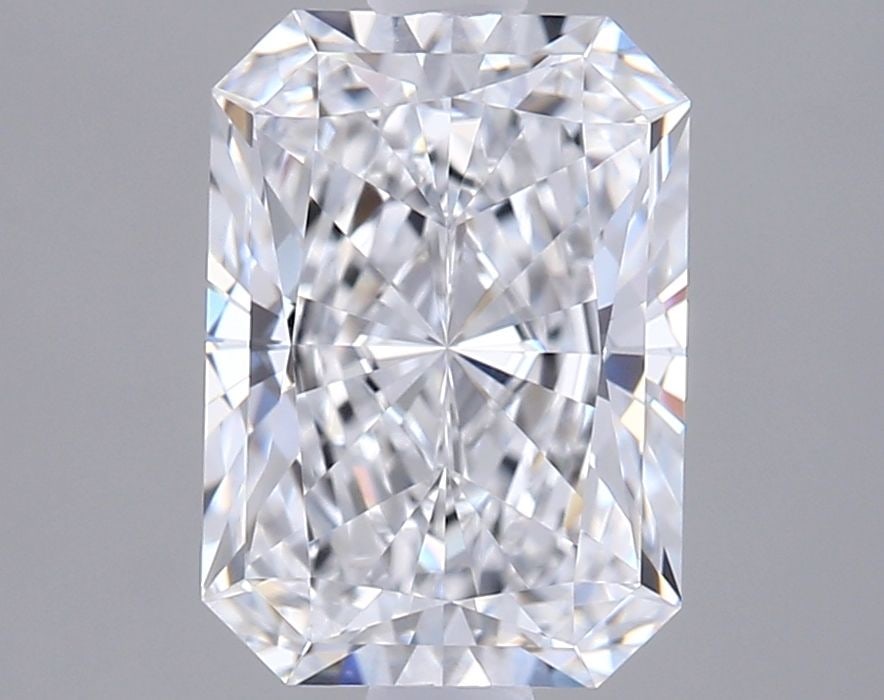 Loose Diamond - RADIANT 1.74ct D VVS2: Loose Diamond - RADIANT 1.74ct D VVS2 Source: This is a real non-mined Diamond that has been grown in a lab Shape: RADIANT Carats: 1.74 Color: D Clarity: VVS2 Certification: IGI Video: