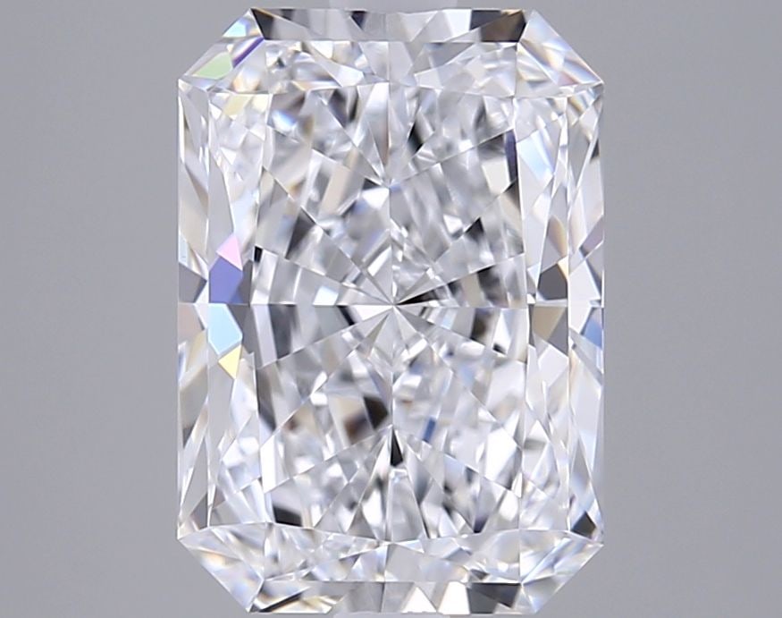 Loose Diamond - RADIANT 2.56ct D VVS1: Loose Diamond - RADIANT 2.56ct D VVS1 Source: This is a real non-mined Diamond that has been grown in a lab Shape: RADIANT Carats: 2.56 Color: D Clarity: VVS1 Certification: IGI Video:
