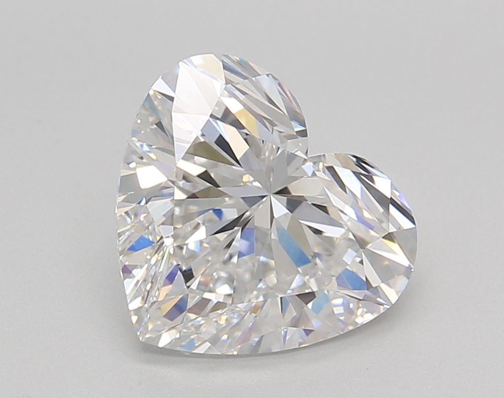 Loose Diamond - HEART 3.02ct E VS1: Loose Diamond - HEART 3.02ct E VS1 Source: This is a real non-mined Diamond that has been grown in a lab Shape: HEART Carats: 3.02 Color: E Clarity: VS1 Certification: GIA Video: