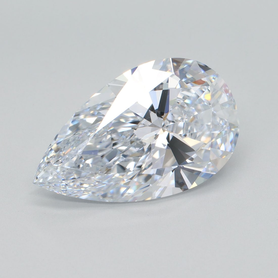 Loose Diamond - PEAR 5.11ct F VVS1: Loose Diamond - PEAR 5.11ct F VVS1 Source: This is a real non-mined Diamond that has been grown in a lab Shape: PEAR Carats: 5.11 Color: F Clarity: VVS1 Certification: IGI Video: