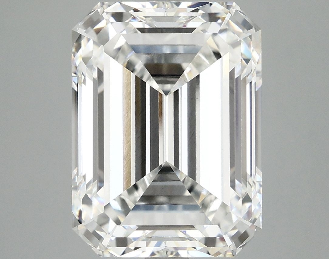 Loose Diamond - EMERALD 7.05ct F VVS2: Loose Diamond - EMERALD 7.05ct F VVS2 Source: This is a real non-mined Diamond that has been grown in a lab Shape: EMERALD Carats: 7.05 Color: F Clarity: VVS2 Certification: IGI Video: