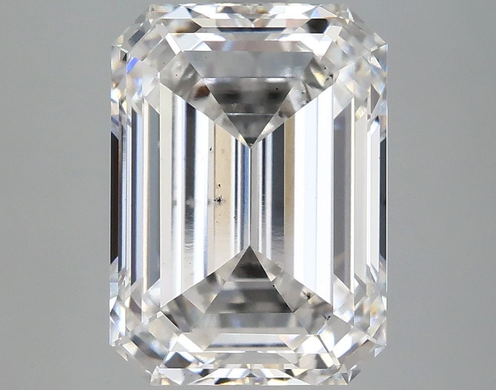 Loose Diamond - EMERALD 5.03ct F SI1: Loose Diamond - EMERALD 5.03ct F SI1 Source: This is a real non-mined Diamond that has been grown in a lab Shape: EMERALD Carats: 5.03 Color: F Clarity: SI1 Certification: IGI Video: