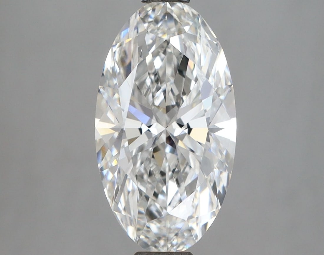 Loose Diamond - OVAL 2.09ct D VVS2: Loose Diamond - OVAL 2.09ct D VVS2 Source: This is a real non-mined Diamond that has been grown in a lab Shape: OVAL Carats: 2.09 Color: D Clarity: VVS2 Certification: IGI Video: Video Link The