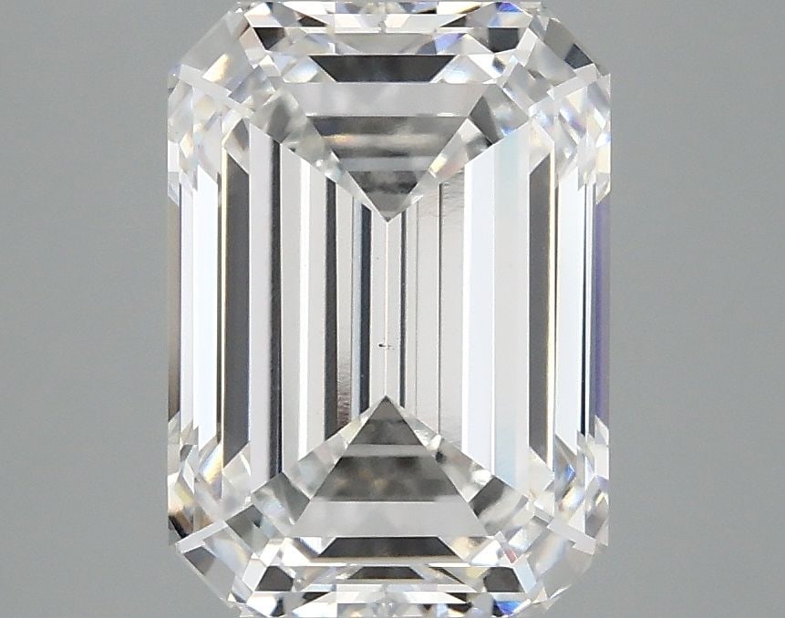 Loose Diamond - EMERALD 3.53ct D VS1: Loose Diamond - EMERALD 3.53ct D VS1 Source: This is a real non-mined Diamond that has been grown in a lab Shape: EMERALD Carats: 3.53 Color: D Clarity: VS1 Certification: IGI Video: