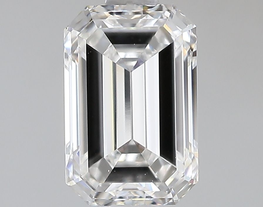 Loose Diamond - EMERALD 1.71ct D VVS2: Loose Diamond - EMERALD 1.71ct D VVS2 Source: This is a real non-mined Diamond that has been grown in a lab Shape: EMERALD Carats: 1.71 Color: D Clarity: VVS2 Certification: IGI Video: