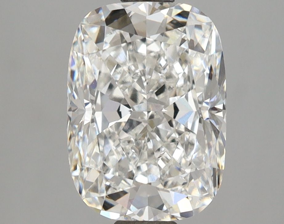 Loose Diamond - CUSHION MODIFIED 2.53ct E VVS1: Loose Diamond - CUSHION MODIFIED 2.53ct E VVS1 Source: This is a real non-mined Diamond that has been grown in a lab Shape: CUSHION MODIFIED Carats: 2.53 Color: E Clarity: VVS1 Certification: IGI Vide