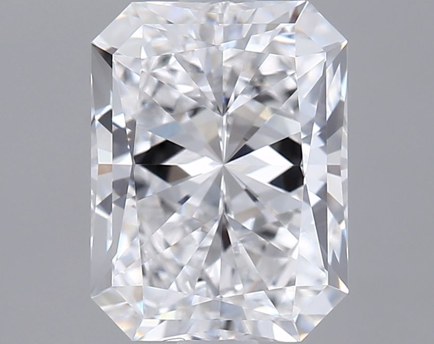 Loose Diamond - RADIANT 2.03ct D VVS1: Loose Diamond - RADIANT 2.03ct D VVS1 Source: This is a real non-mined Diamond that has been grown in a lab Shape: RADIANT Carats: 2.03 Color: D Clarity: VVS1 Certification: IGI Video: