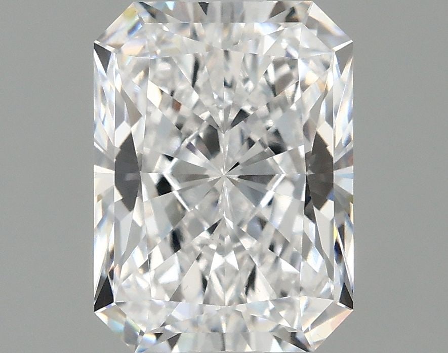 Loose Diamond - RADIANT 1.58ct D VS1: Loose Diamond - RADIANT 1.58ct D VS1 Source: This is a real non-mined Diamond that has been grown in a lab Shape: RADIANT Carats: 1.58 Color: D Clarity: VS1 Certification: IGI Video: