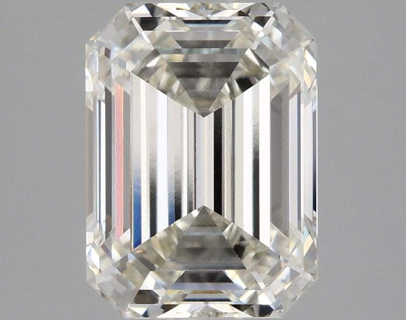 Loose Diamond - EMERALD 3.02ct H VVS2: Loose Diamond - EMERALD 3.02ct H VVS2 Source: This is a real non-mined Diamond that has been grown in a lab Shape: EMERALD Carats: 3.02 Color: H Clarity: VVS2 Certification: IGI Video:
