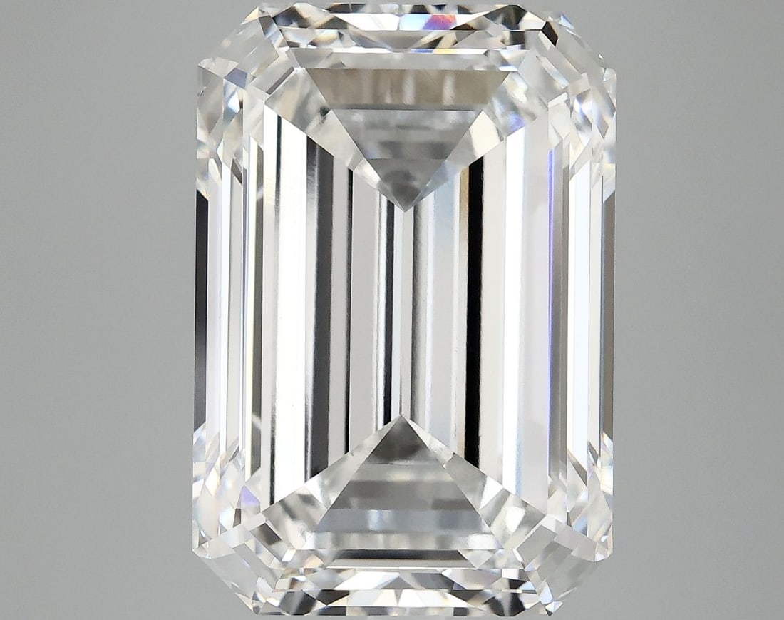 Loose Diamond - EMERALD 10.12ct F VVS2: Loose Diamond - EMERALD 10.12ct F VVS2 Source: This is a real non-mined Diamond that has been grown in a lab Shape: EMERALD Carats: 10.12 Color: F Clarity: VVS2 Certification: IGI Video: