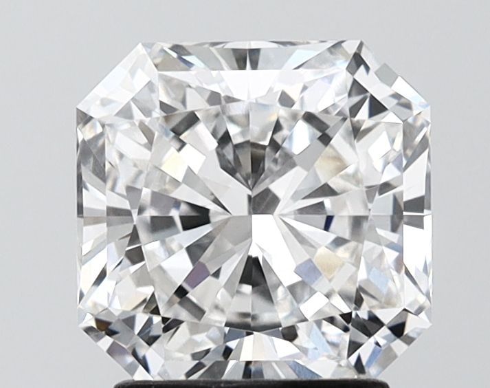 Loose Diamond - SQUARE RADIANT 2.06ct D VVS1: Loose Diamond - SQUARE RADIANT 2.06ct D VVS1 Source: This is a real non-mined Diamond that has been grown in a lab Shape: SQUARE RADIANT Carats: 2.06 Color: D Clarity: VVS1 Certification: IGI Video: