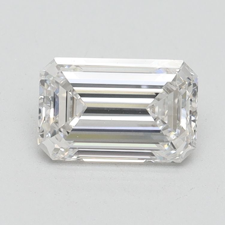 Loose Diamond - EMERALD 1.0ct G VS2: Loose Diamond - EMERALD 1.0ct G VS2 Source: This is a real non-mined Diamond that has been grown in a lab Shape: EMERALD Carats: 1.0 Color: G Clarity: VS2 Certification: IGI Video: