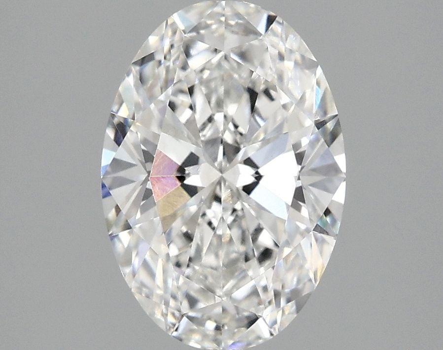 Loose Diamond - OVAL 1.88ct E VS1: Loose Diamond - OVAL 1.88ct E VS1 Source: This is a real non-mined Diamond that has been grown in a lab Shape: OVAL Carats: 1.88 Color: E Clarity: VS1 Certification: IGI Video: Video Link The Diamond