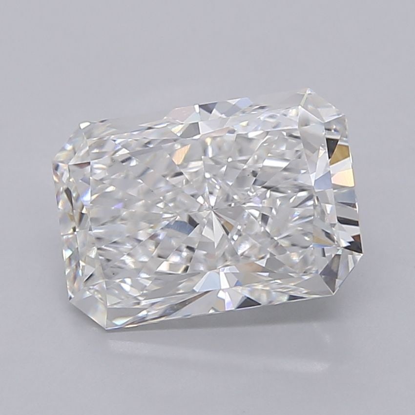 Loose Diamond - RADIANT 3.52ct E VS1: Loose Diamond - RADIANT 3.52ct E VS1 Source: This is a real non-mined Diamond that has been grown in a lab Shape: RADIANT Carats: 3.52 Color: E Clarity: VS1 Certification: IGI Video:
