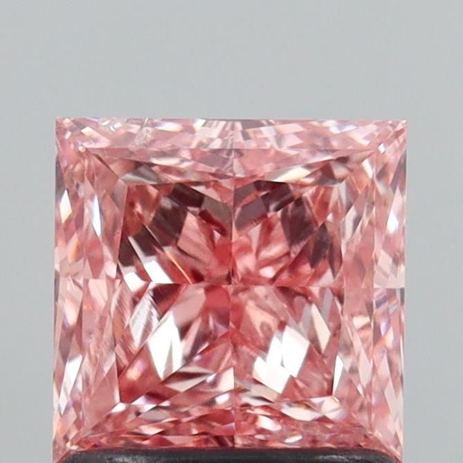 Loose Diamond - PRINCESS 1.05ct Fancy Vivid Pink VS2: Loose Diamond - PRINCESS 1.05ct Fancy Vivid Pink VS2 Source: This is a real non-mined Diamond that has been grown in a lab Shape: PRINCESS Carats: 1.05 Color: Fancy Vivid Pink Certification: IGI Video