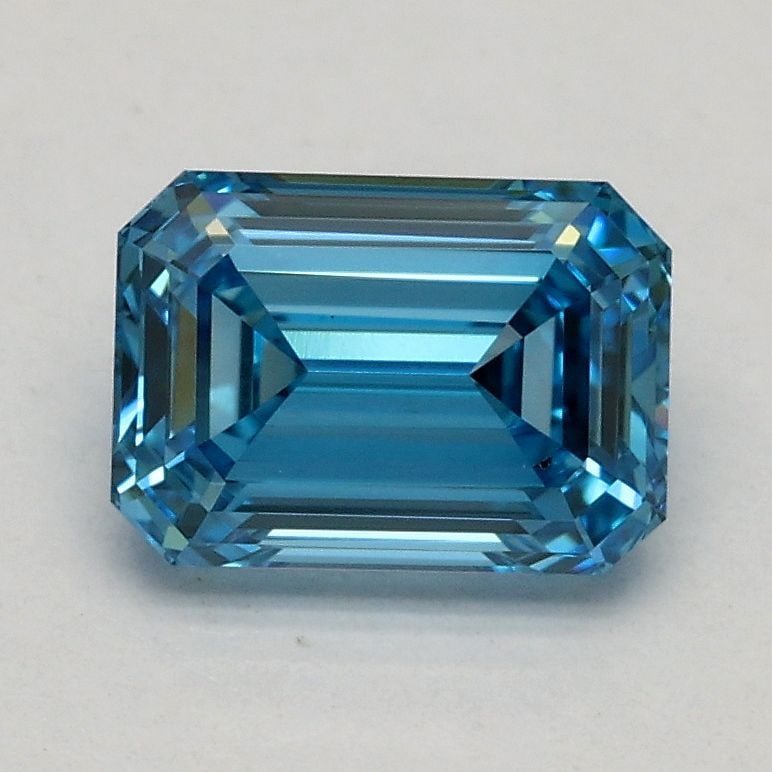 Loose Diamond - EMERALD 1.01ct Fancy Vivid Blue VS2: Loose Diamond - EMERALD 1.01ct Fancy Vivid Blue VS2 Source: This is a real non-mined Diamond that has been grown in a lab Shape: EMERALD Carats: 1.01 Color: Fancy Vivid Blue Certification: IGI Video: