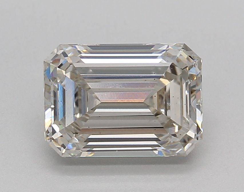 Loose Diamond - EMERALD 2.02ct G VS2: Loose Diamond - EMERALD 2.02ct G VS2 Source: This is a real non-mined Diamond that has been grown in a lab Shape: EMERALD Carats: 2.02 Color: G Clarity: VS2 Certification: NONE Video: