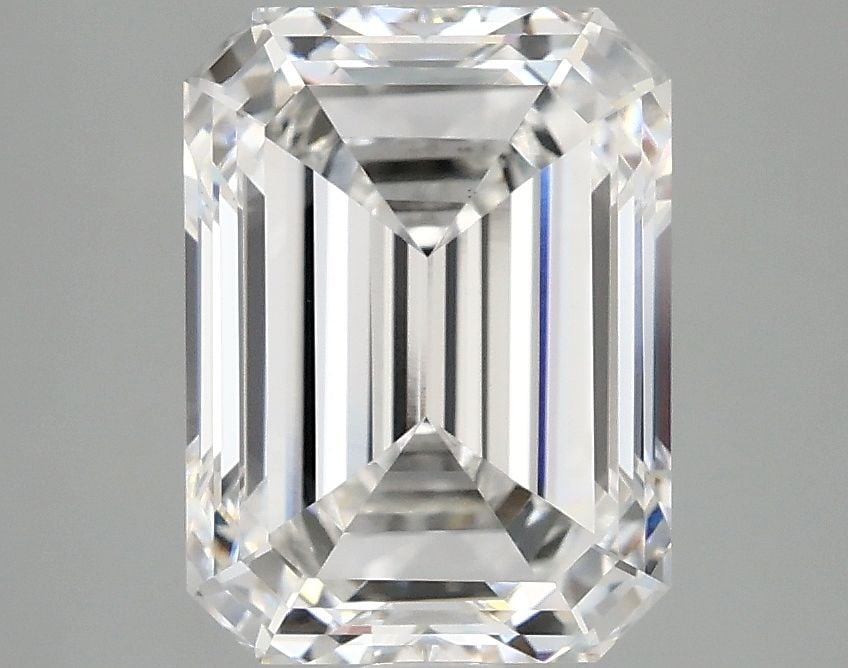 Loose Diamond - EMERALD 3.09ct E VS1: Loose Diamond - EMERALD 3.09ct E VS1 Source: This is a real non-mined Diamond that has been grown in a lab Shape: EMERALD Carats: 3.09 Color: E Clarity: VS1 Certification: IGI Video: