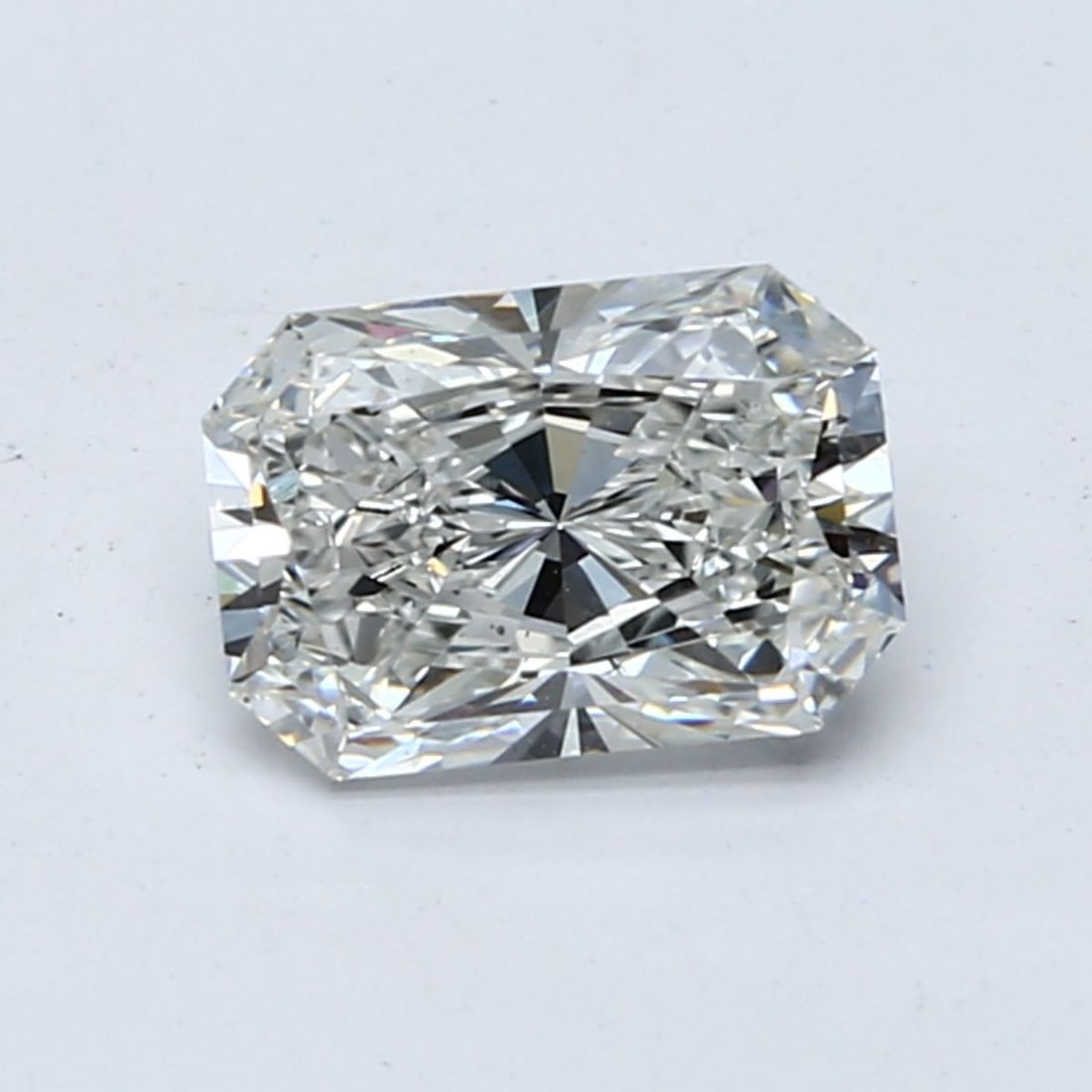 Loose Diamond - RADIANT 1.4ct G VS1: Loose Diamond - RADIANT 1.4ct G VS1 Source: This is a real non-mined Diamond that has been grown in a lab Shape: RADIANT Carats: 1.4 Color: G Clarity: VS1 Certification: IGI Video: