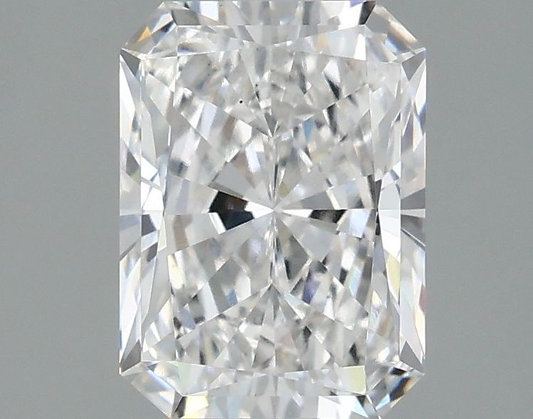 Loose Diamond - RADIANT 1.95ct E VS1: Loose Diamond - RADIANT 1.95ct E VS1 Source: This is a real non-mined Diamond that has been grown in a lab Shape: RADIANT Carats: 1.95 Color: E Clarity: VS1 Certification: IGI Video: