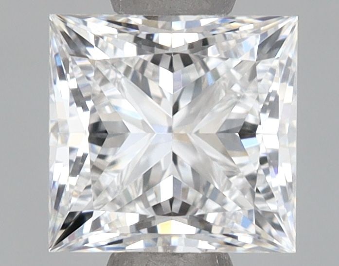 Loose Diamond - PRINCESS 1.08ct E VVS1: Loose Diamond - PRINCESS 1.08ct E VVS1 Source: This is a real non-mined Diamond that has been grown in a lab Shape: PRINCESS Carats: 1.08 Color: E Clarity: VVS1 Certification: IGI Video: