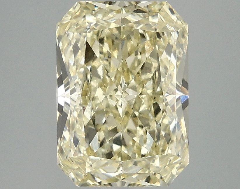 Loose Diamond - RADIANT 3.09ct Fancy Intense Yellow VVS2: Loose Diamond - RADIANT 3.09ct Fancy Intense Yellow VVS2 Source: This is a real non-mined Diamond that has been grown in a lab Shape: RADIANT Carats: 3.09 Color: Fancy Intense Yellow Certification: IG